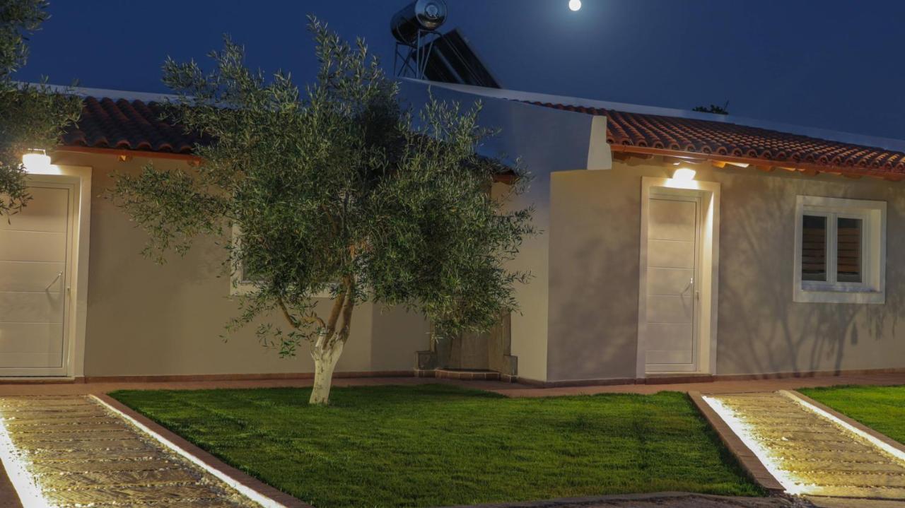 Spitakia-Cozy & Comfy Apartments 10Minutes From The Airport Artemida  Exteriör bild