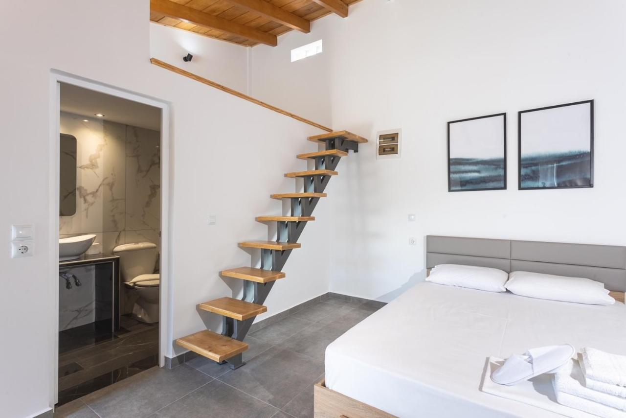 Spitakia-Cozy & Comfy Apartments 10Minutes From The Airport Artemida  Exteriör bild