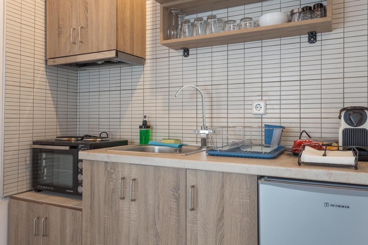 Spitakia-Cozy & Comfy Apartments 10Minutes From The Airport Artemida  Exteriör bild